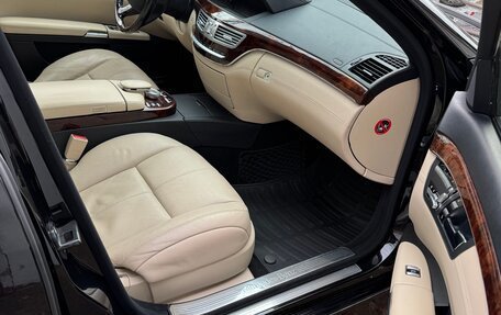 Mercedes-Benz S-Класс, 2006 год, 1 800 000 рублей, 8 фотография