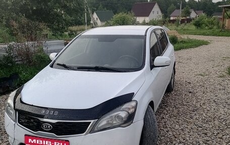 KIA cee'd I рестайлинг, 2010 год, 410 000 рублей, 1 фотография