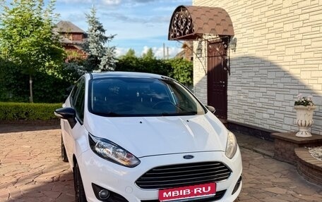 Ford Fiesta, 2017 год, 830 000 рублей, 1 фотография