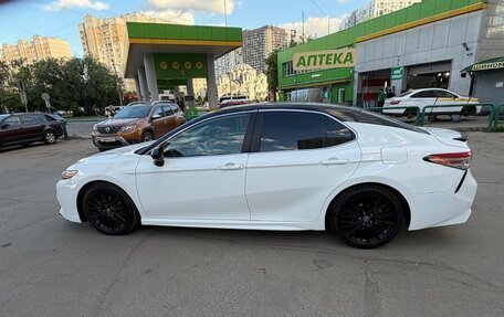 Toyota Camry, 2020 год, 2 950 000 рублей, 1 фотография