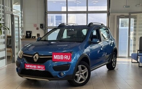 Renault Sandero II рестайлинг, 2018 год, 1 300 000 рублей, 1 фотография
