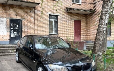 BMW 3 серия, 2008 год, 850 000 рублей, 1 фотография