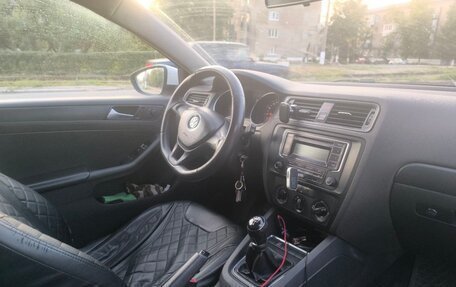 Volkswagen Jetta VI, 2015 год, 820 000 рублей, 5 фотография