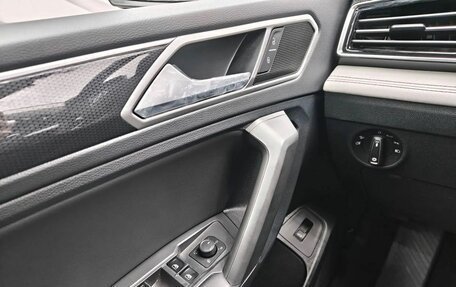 Volkswagen Tiguan II, 2026 год, 4 049 000 рублей, 15 фотография