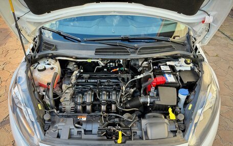 Ford Fiesta, 2017 год, 830 000 рублей, 13 фотография