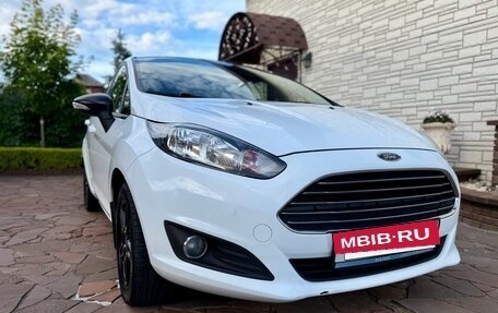 Ford Fiesta, 2017 год, 830 000 рублей, 10 фотография