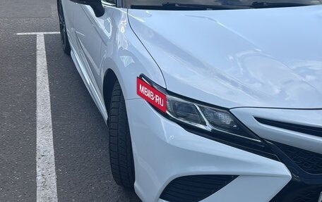 Toyota Camry, 2020 год, 2 950 000 рублей, 9 фотография