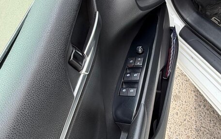 Toyota Camry, 2020 год, 2 950 000 рублей, 16 фотография