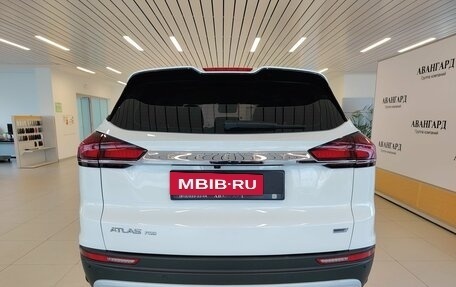 Geely Atlas, 2024 год, 2 201 000 рублей, 4 фотография