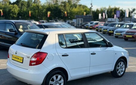 Skoda Fabia II, 2011 год, 599 000 рублей, 4 фотография