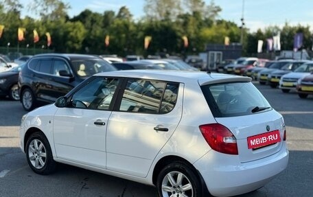 Skoda Fabia II, 2011 год, 599 000 рублей, 6 фотография