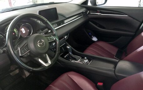 Mazda 6, 2021 год, 2 600 000 рублей, 9 фотография