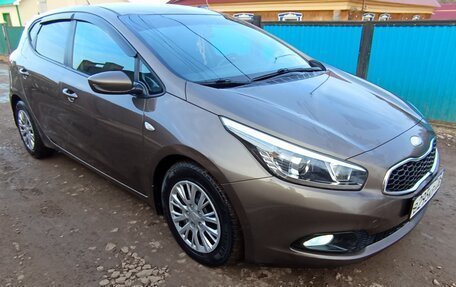 KIA cee'd III, 2013 год, 700 000 рублей, 2 фотография
