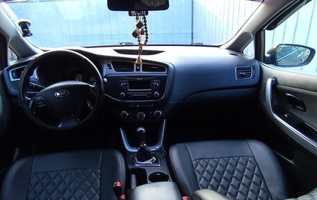 KIA cee'd III, 2013 год, 700 000 рублей, 10 фотография