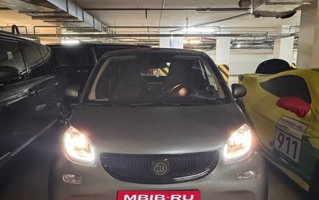 Smart Fortwo III, 2019 год, 2 450 000 рублей, 9 фотография