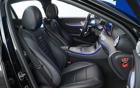 Mercedes-Benz E-Класс, 2021 год, 4 877 077 рублей, 8 фотография
