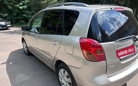 Toyota Corolla Verso I, 2002 год, 285 000 рублей, 3 фотография