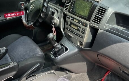 Toyota Corolla Verso I, 2002 год, 285 000 рублей, 10 фотография