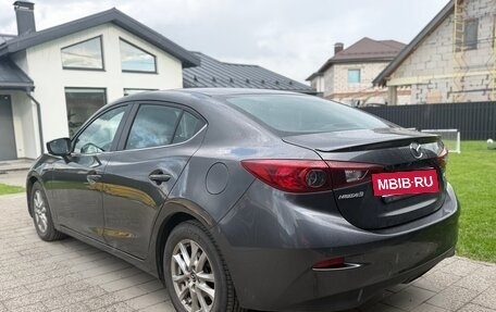 Mazda 3, 2018 год, 1 650 000 рублей, 12 фотография