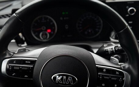 KIA K5, 2021 год, 2 700 000 рублей, 7 фотография
