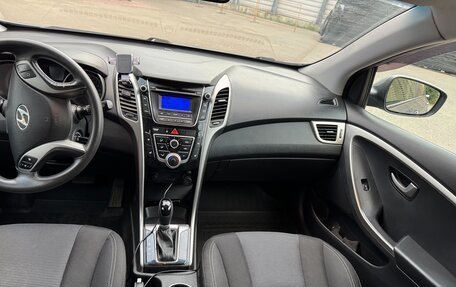 Hyundai i30 II рестайлинг, 2013 год, 1 200 000 рублей, 22 фотография