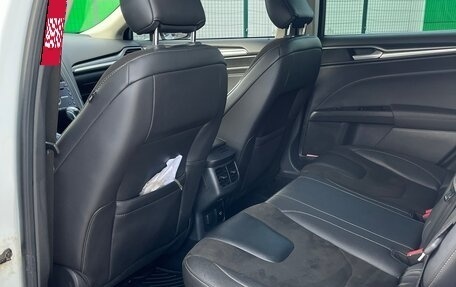Ford Mondeo V, 2016 год, 1 850 000 рублей, 16 фотография