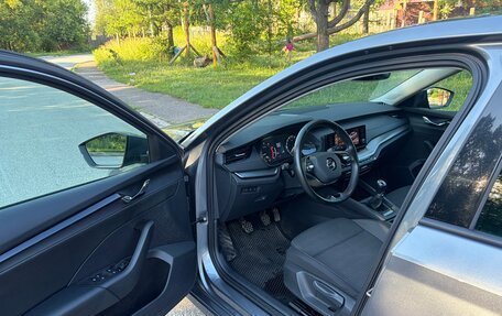 Skoda Octavia IV, 2020 год, 2 200 000 рублей, 10 фотография