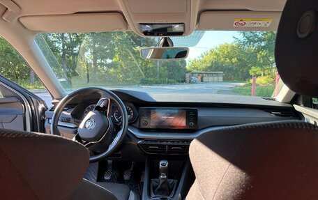 Skoda Octavia IV, 2020 год, 2 200 000 рублей, 16 фотография