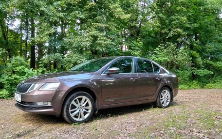 Skoda Octavia, 2018 год, 1 900 000 рублей, 6 фотография
