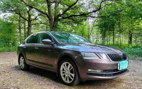 Skoda Octavia, 2018 год, 1 900 000 рублей, 2 фотография