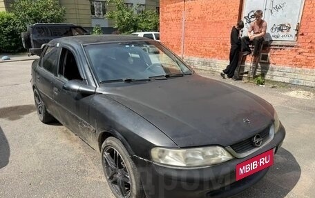 Opel Vectra B рестайлинг, 1998 год, 65 000 рублей, 3 фотография