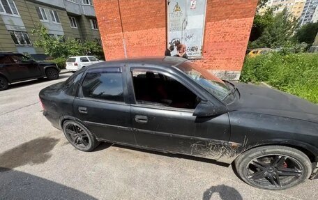 Opel Vectra B рестайлинг, 1998 год, 65 000 рублей, 4 фотография