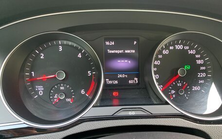 Volkswagen Passat B8 рестайлинг, 2018 год, 2 600 000 рублей, 5 фотография