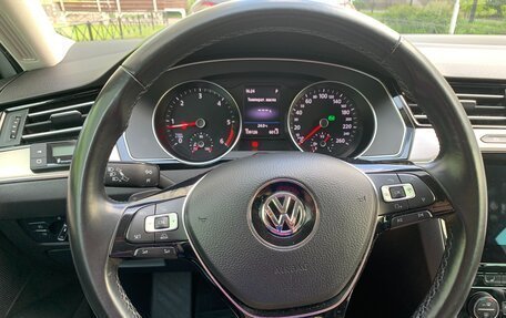 Volkswagen Passat B8 рестайлинг, 2018 год, 2 600 000 рублей, 6 фотография