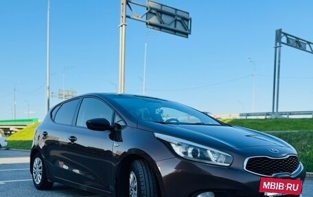 KIA cee'd III, 2014 год, 990 000 рублей, 10 фотография