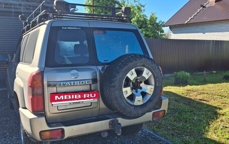 Nissan Patrol, 2009 год, 2 000 000 рублей, 2 фотография