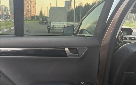 Mercedes-Benz C-Класс, 2012 год, 1 500 000 рублей, 10 фотография