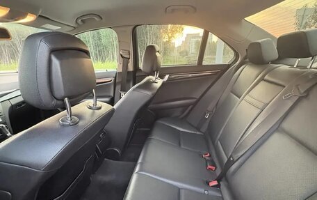 Mercedes-Benz C-Класс, 2012 год, 1 500 000 рублей, 11 фотография