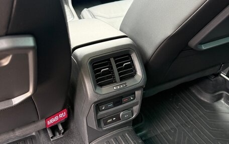 Volkswagen Tiguan II, 2019 год, 3 400 000 рублей, 15 фотография