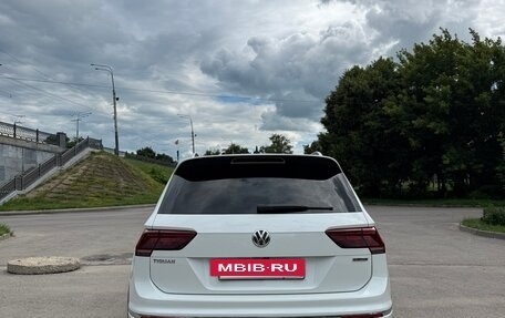 Volkswagen Tiguan II, 2019 год, 3 400 000 рублей, 10 фотография