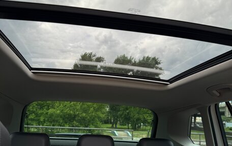 Volkswagen Tiguan II, 2019 год, 3 400 000 рублей, 32 фотография