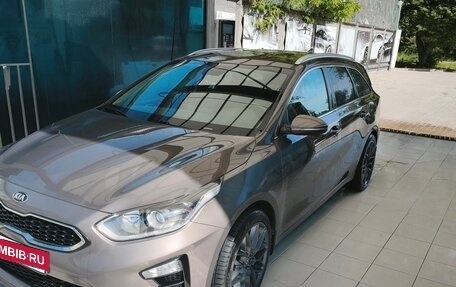 KIA cee'd III, 2020 год, 1 850 000 рублей, 2 фотография