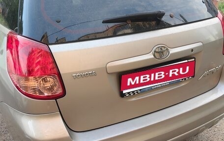 Toyota Matrix, 2003 год, 750 000 рублей, 7 фотография