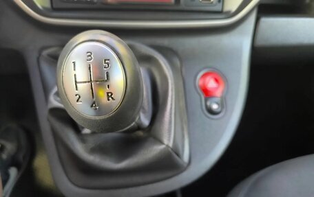 Renault Kangoo II рестайлинг, 2014 год, 1 100 000 рублей, 14 фотография