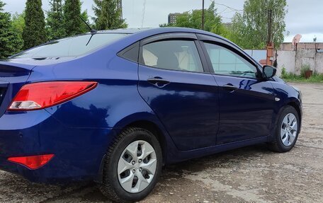 Hyundai Solaris II рестайлинг, 2016 год, 800 000 рублей, 4 фотография