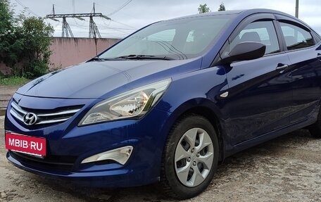 Hyundai Solaris II рестайлинг, 2016 год, 800 000 рублей, 13 фотография