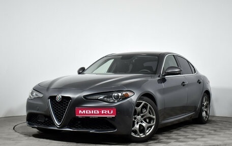 Alfa Romeo Giulia II, 2018 год, 3 300 000 рублей, 1 фотография