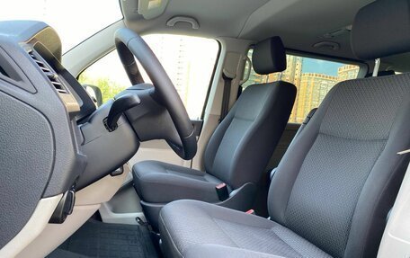 Volkswagen Caravelle T6 рестайлинг, 2019 год, 2 650 000 рублей, 23 фотография