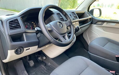 Volkswagen Caravelle T6 рестайлинг, 2019 год, 2 650 000 рублей, 24 фотография