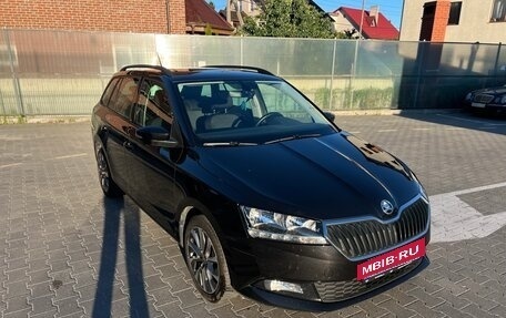 Skoda Fabia, 2022 год, 1 200 000 рублей, 3 фотография